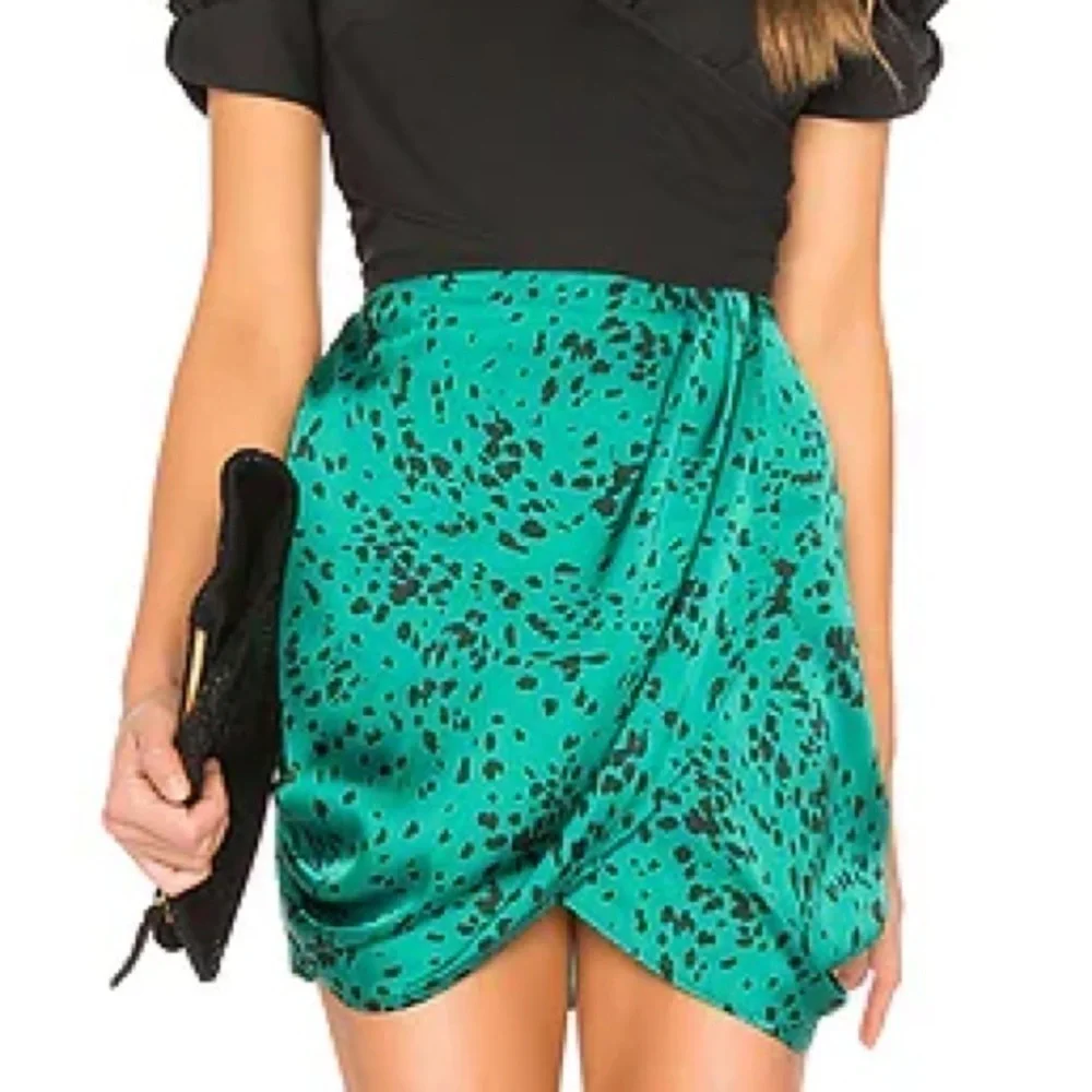 L’ACADEMIE The Jenny Mini Skirt in Jade Dalmatian